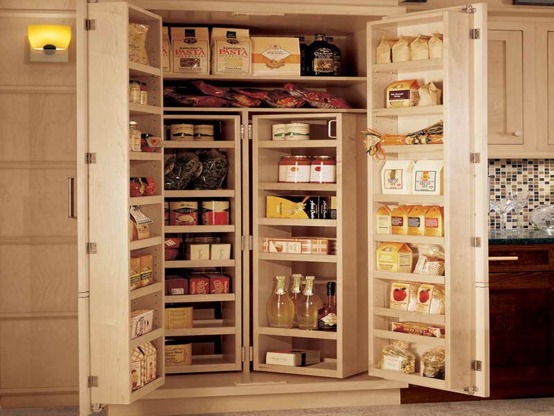 kitchen-pantry-cabinet-organizer