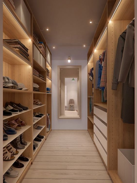 walk-in-closet