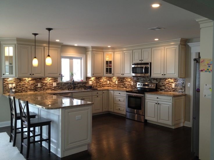 L shaped Modular kitchen