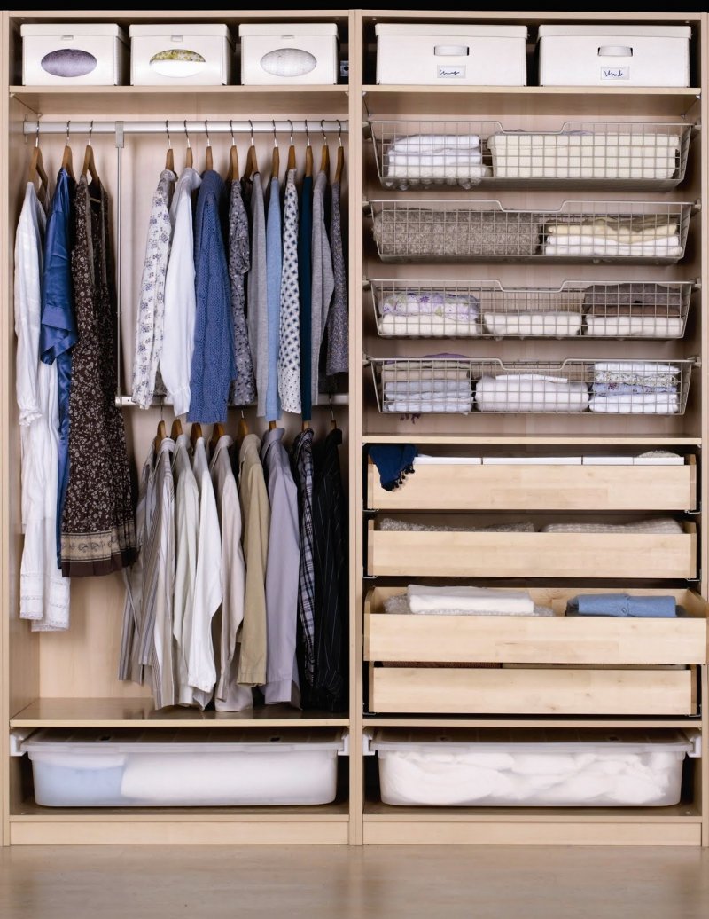 How to keep Closet clean and organised - DesignWud Interiors