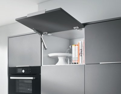 How to choose overhead kitchen cabinets- Traditional vs Lift up system