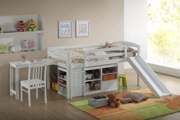 Loft bed with slider_kidsroom