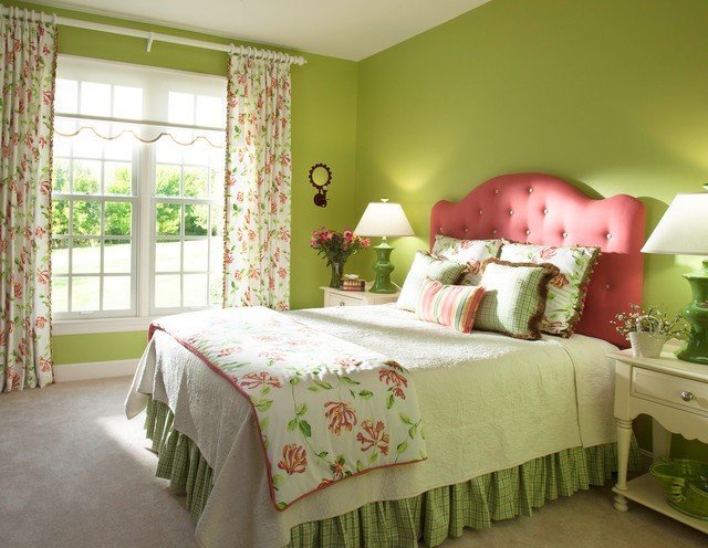 Interior style Green and red